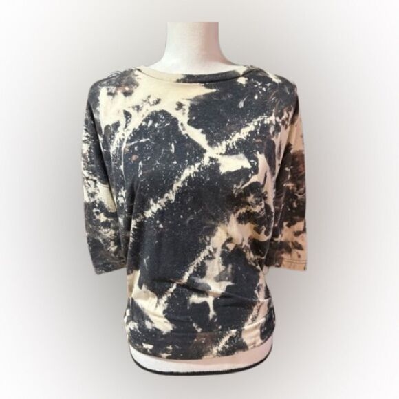 🟧 3 for $25 Stylish Black and Cream Women's Top - Bleached - Picture 1 of 5